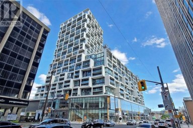 707 - 5 SOUDAN AVENUE Toronto (Mount Pleasant West) Ontario photo 1