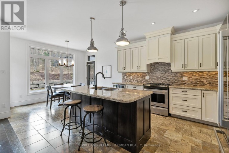 25 HERON BOULEVARD, Springwater (Snow Valley), Ontario, L0L1Y3