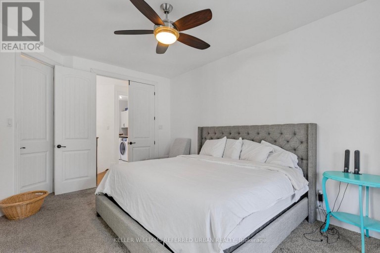 25 HERON BOULEVARD, Springwater (Snow Valley), Ontario, L0L1Y3