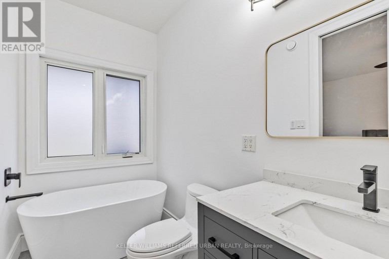 25 HERON BOULEVARD, Springwater (Snow Valley), Ontario, L0L1Y3