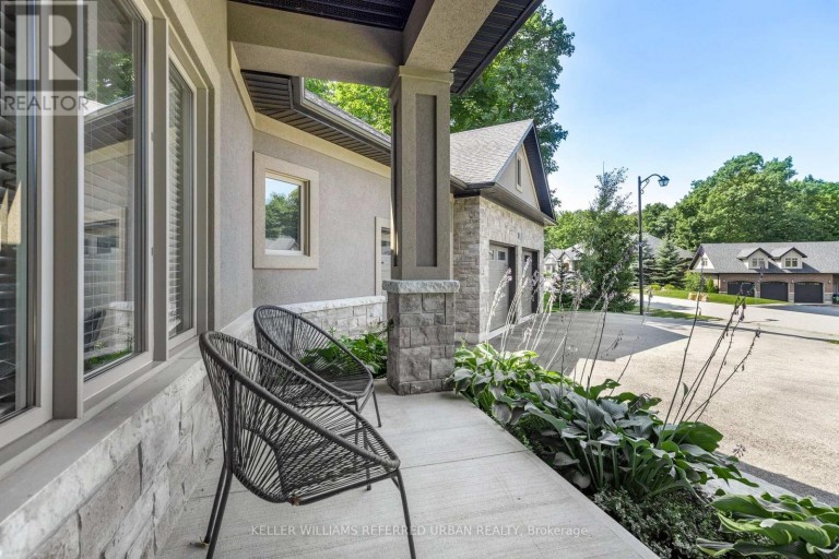 25 HERON BOULEVARD, Springwater (Snow Valley), Ontario, L0L1Y3