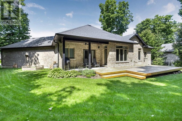 25 HERON BOULEVARD, Springwater (Snow Valley), Ontario, L0L1Y3