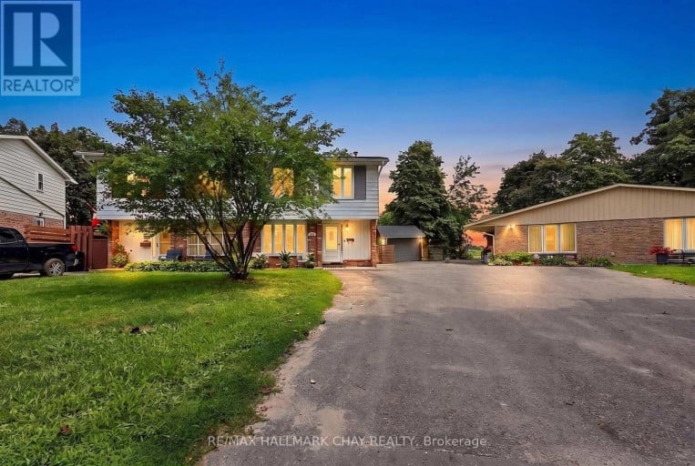 133 DAPHNE CRESCENT, Barrie (Cundles East), Ontario, L4M2Y7