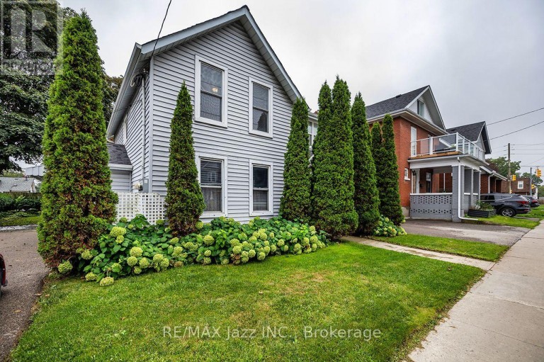 EAST - 97 ADELAIDE AVENUE E, Oshawa (O'Neill), Ontario, L1G1Z2