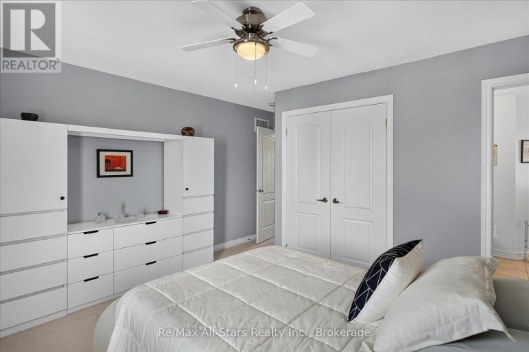 29 GUNSOLUS ROAD, Kawartha Lakes (Lindsay), Ontario, K9V0E4