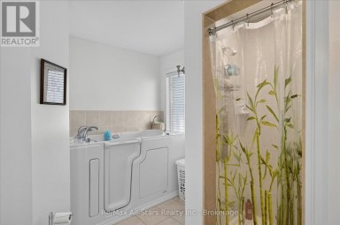 29 GUNSOLUS ROAD Kawartha Lakes (Lindsay) Ontario photo 19