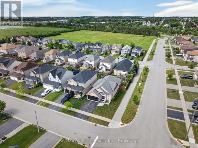 29 GUNSOLUS ROAD, Kawartha Lakes (Lindsay), Ontario, K9V0E4