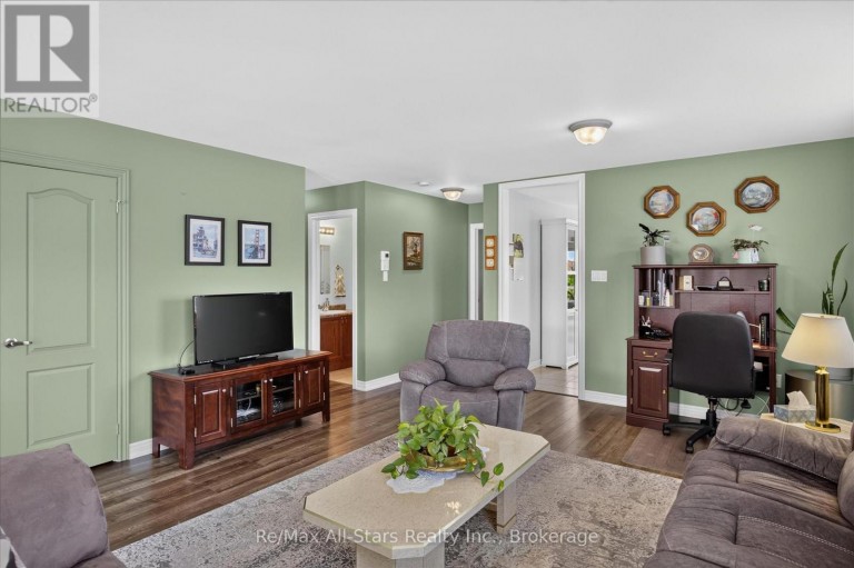 29 GUNSOLUS ROAD, Kawartha Lakes (Lindsay), Ontario, K9V0E4