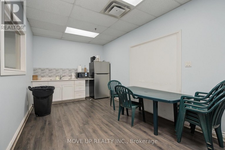 116 RAYETTE ROAD, Vaughan (Concord), Ontario, L4K2G3