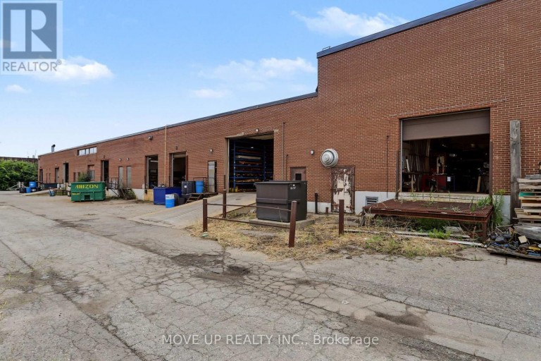 116 RAYETTE ROAD, Vaughan (Concord), Ontario, L4K2G3