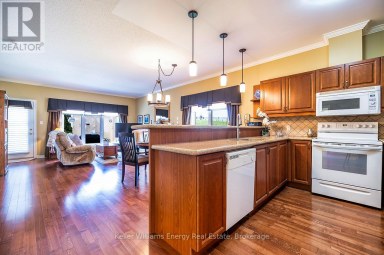 8 HINKLEY TRAIL Clarington (Newcastle) Ontario photo 8