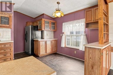22 - 311 DUNDAS STREET E Quinte West (Trenton Ward) Ontario photo 13