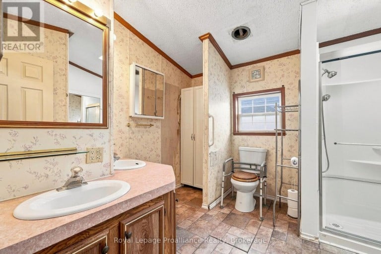 22 - 311 DUNDAS STREET E, Quinte West (Trenton Ward), Ontario, K8V3E4