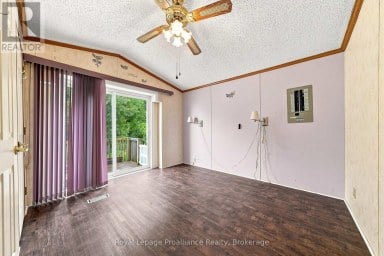 22 - 311 DUNDAS STREET E Quinte West (Trenton Ward) Ontario photo 21