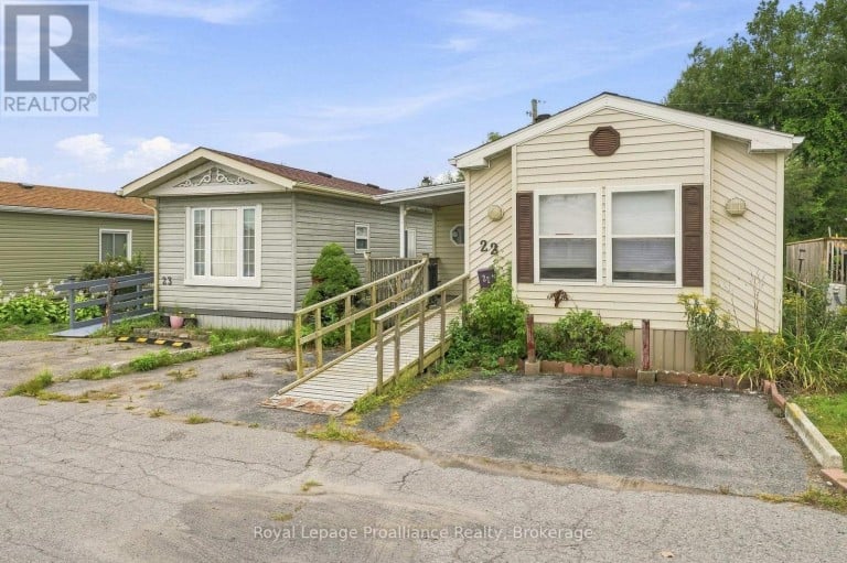 22 - 311 DUNDAS STREET E, Quinte West (Trenton Ward), Ontario, K8V3E4