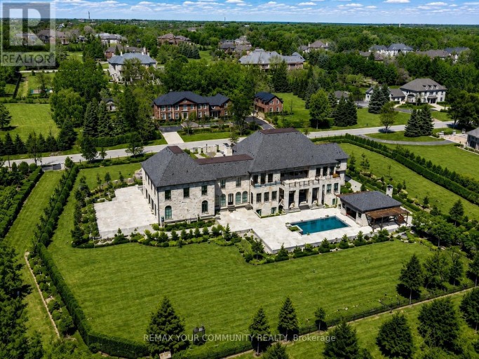 15 EDEN VALE DRIVE, King, Ontario, L7B1L8