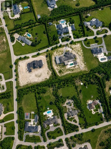 15 EDEN VALE DRIVE, King, Ontario, L7B1L8