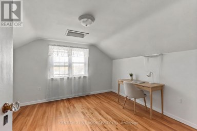 328 COLBORNE STREET W Orillia Ontario photo 11