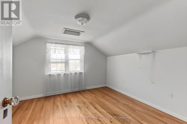 328 COLBORNE STREET W Orillia Ontario photo 12