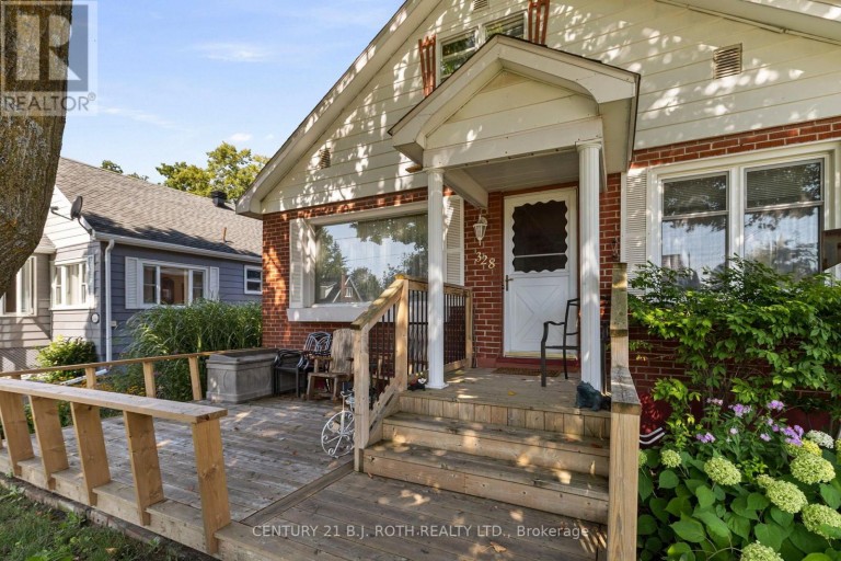 328 COLBORNE STREET W, Orillia, Ontario, L3V3A3
