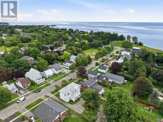 177 STUART STREET, Cobourg, Ontario, K9A2Y1