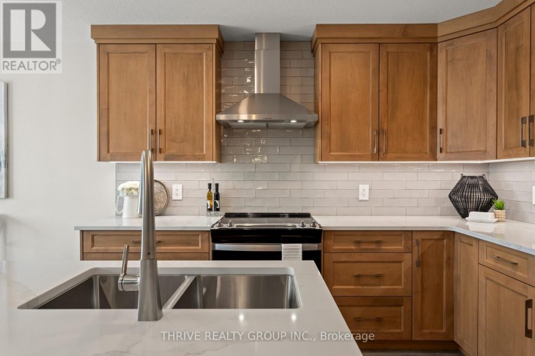 24 - 2261 LINKWAY BOULEVARD, London South (South A), Ontario, N6K0L4