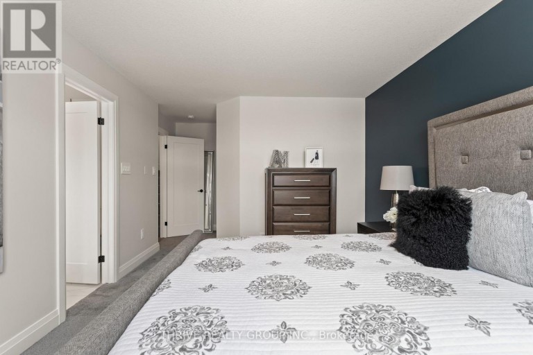 24 - 2261 LINKWAY BOULEVARD, London South (South A), Ontario, N6K0L4