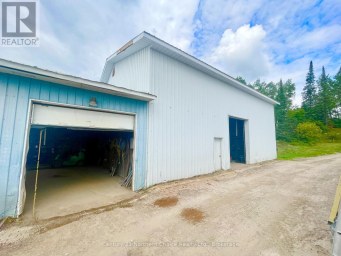 1207 594 HIGHWAY Kenora Remote Area (Oxdrift) Ontario photo 40