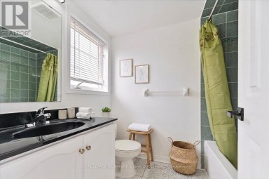 41 BLAIR STREET Toronto (O'Connor-Parkview) Ontario photo 13