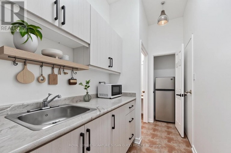 41 BLAIR STREET, Toronto (O'Connor-Parkview), Ontario, M4B3N5