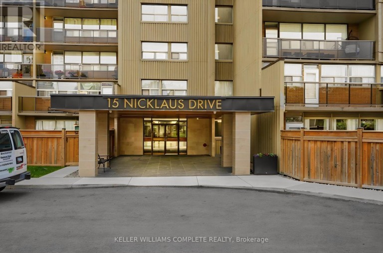 17 - 15 NICKLAUS DRIVE, Hamilton (Vincent), Ontario, L8K5J5