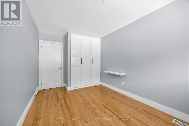 79 KIMBERLY DRIVE, Hamilton (Rosedale), Ontario, L8K4K7
