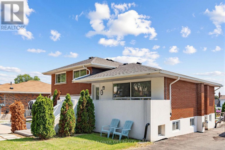 79 KIMBERLY DRIVE, Hamilton (Rosedale), Ontario, L8K4K7