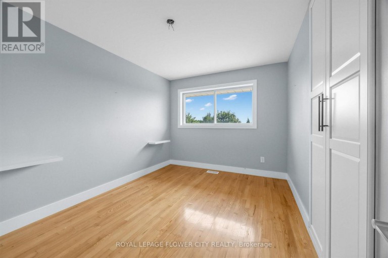 79 KIMBERLY DRIVE, Hamilton (Rosedale), Ontario, L8K4K7