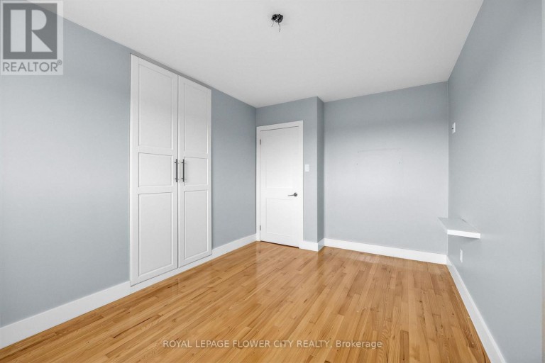 79 KIMBERLY DRIVE, Hamilton (Rosedale), Ontario, L8K4K7