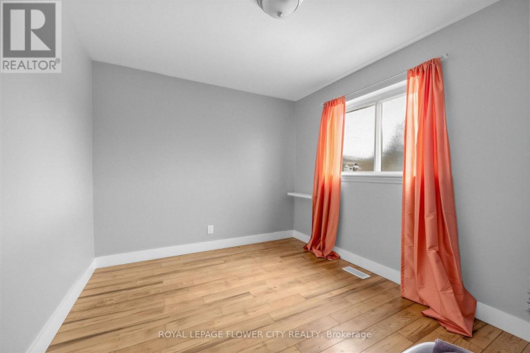 79 KIMBERLY DRIVE, Hamilton (Rosedale), Ontario, L8K4K7