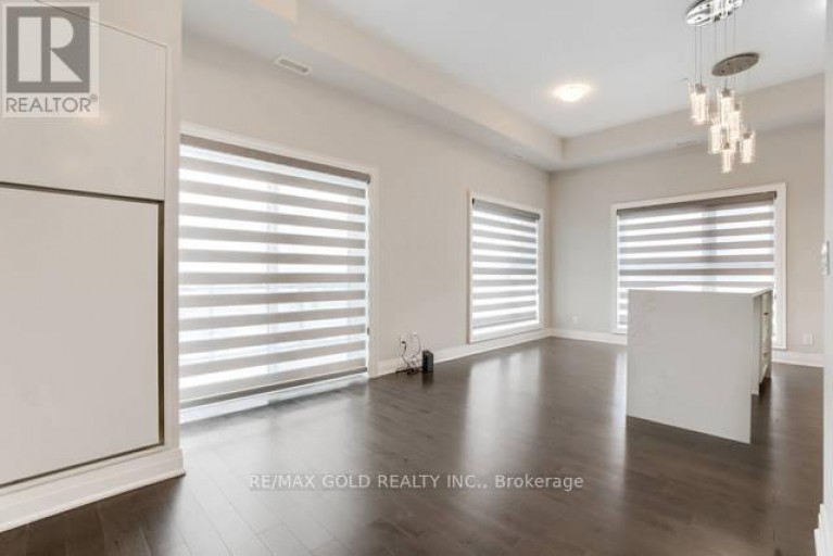 609 - 128 GROVEWOOD COMMON, Oakville (GO Glenorchy), Ontario, L6H0X3