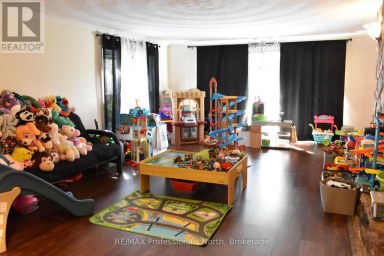 8111 COUNTY ROAD 503 Minden Hills (Snowdon) Ontario photo 13