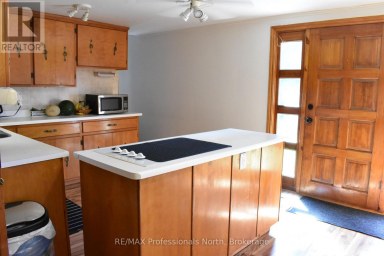 8111 COUNTY ROAD 503 Minden Hills (Snowdon) Ontario photo 16