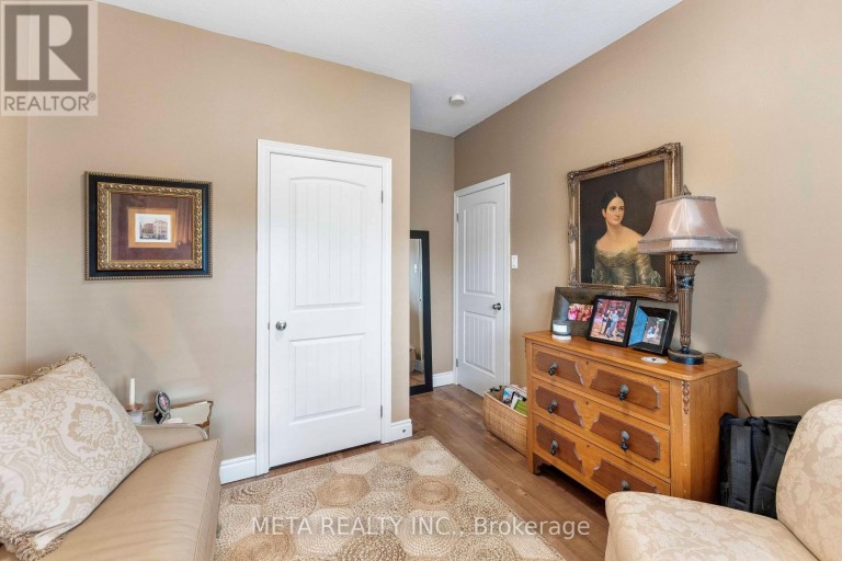 18 HUGHES STREET, Collingwood, Ontario, L9Y0W7