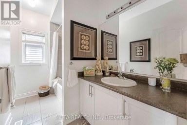 18 HUGHES STREET Collingwood Ontario photo 12