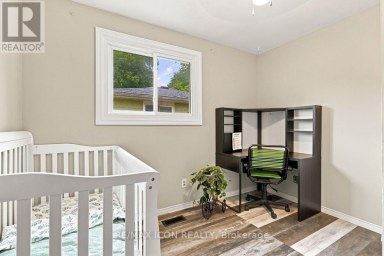 25 UPCOTT CRESCENT London South (South Y) Ontario photo 22