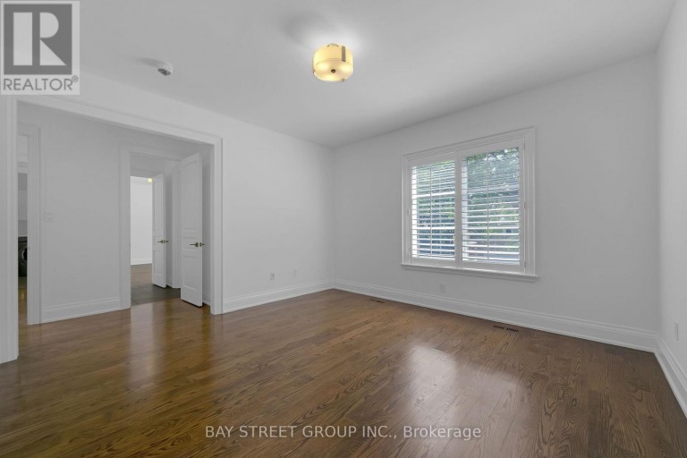 28 CARNWATH CRESCENT, Toronto (St. Andrew-Windfields), Ontario, M2P1J5