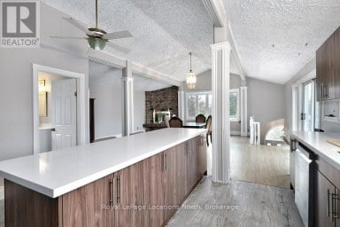 252 SWISS MEADOWS BOULEVARD Blue Mountains Ontario photo 10