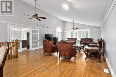 252 SWISS MEADOWS BOULEVARD Blue Mountains Ontario photo 12