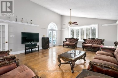 252 SWISS MEADOWS BOULEVARD Blue Mountains Ontario photo 13