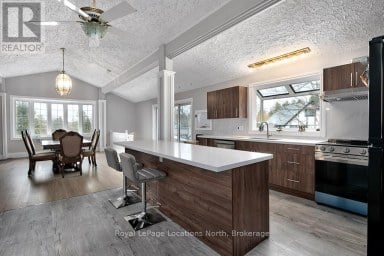 252 SWISS MEADOWS BOULEVARD Blue Mountains Ontario photo 8