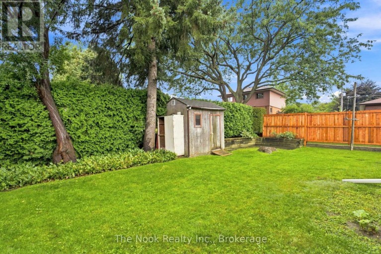 355 RIDGEWAY AVENUE, Oshawa (McLaughlin), Ontario, L1J2V3