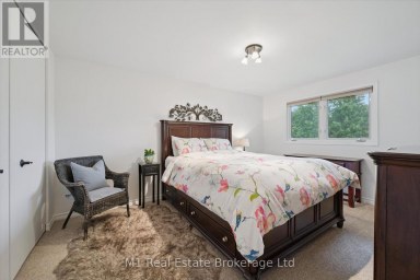 610 ST DAVID STREET S Centre Wellington (Fergus) Ontario photo 25