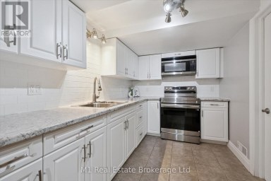 610 ST DAVID STREET S Centre Wellington (Fergus) Ontario photo 34